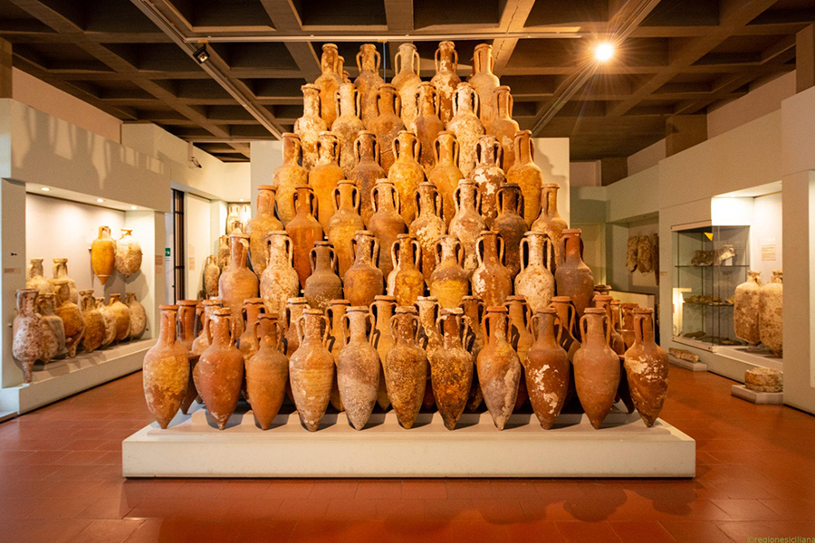 Complete Guide to the Luigi Bernabò Brea Archaeological Museum of Lipari: History and Archeology of the Aeolian Islands